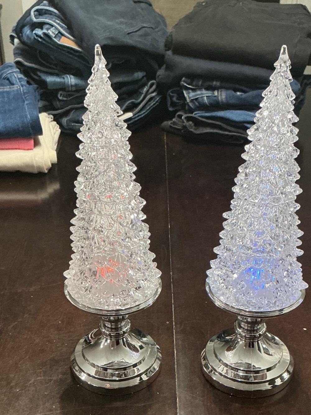 LED Acrylic Christmas Tree Table Decor - Clear/Chrome